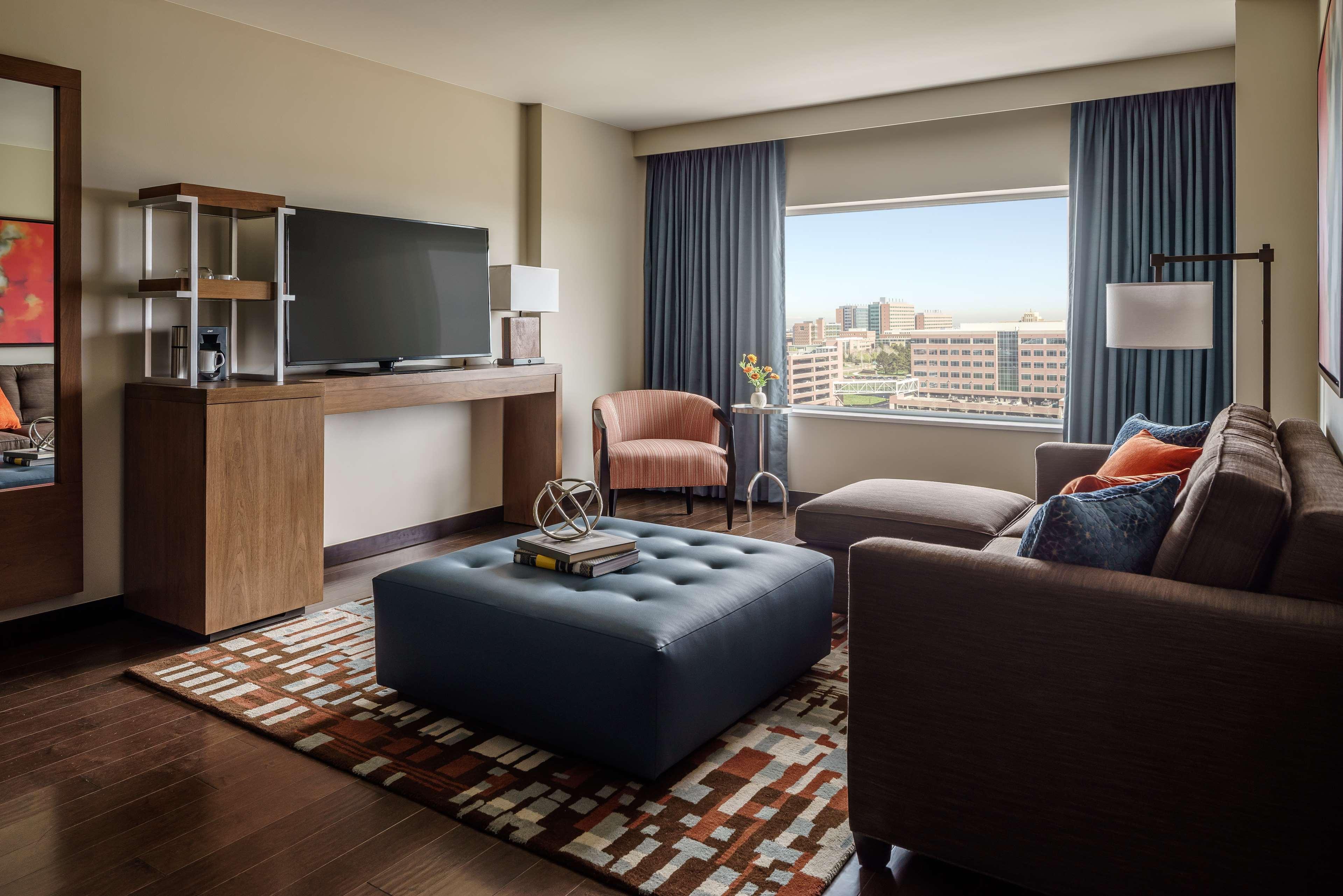 Hyatt Regency Aurora-Denver Conference Center Экстерьер фото