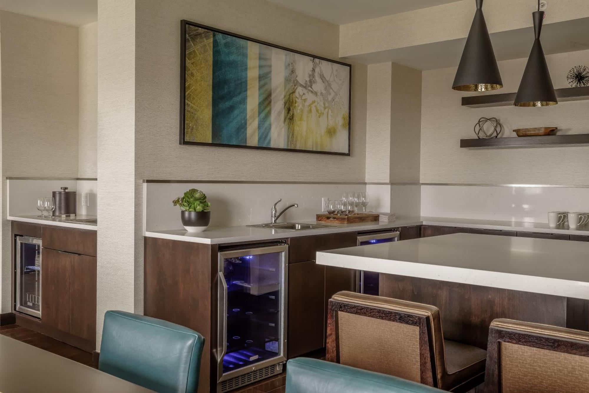 Hyatt Regency Aurora-Denver Conference Center Экстерьер фото