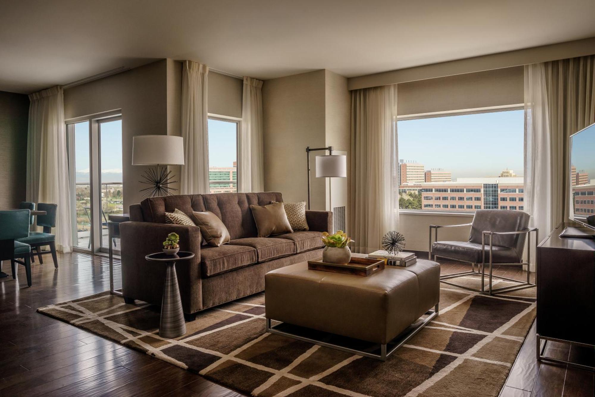 Hyatt Regency Aurora-Denver Conference Center Экстерьер фото